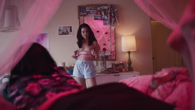 Alexa Demie in Euphoria (TV Series 2019– ) [S01E01]