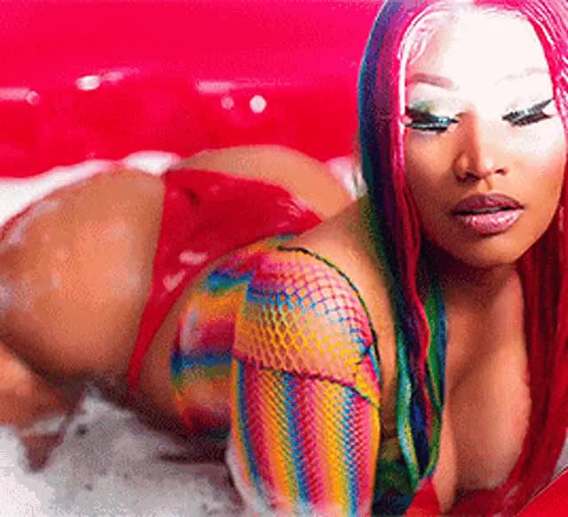 Celebrity Nicki Minaj Twerking gif