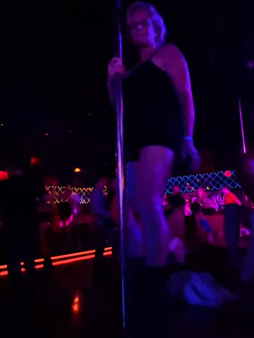 amateur ass club dancing nightclub pole dance slut slutty swinger swingers gif