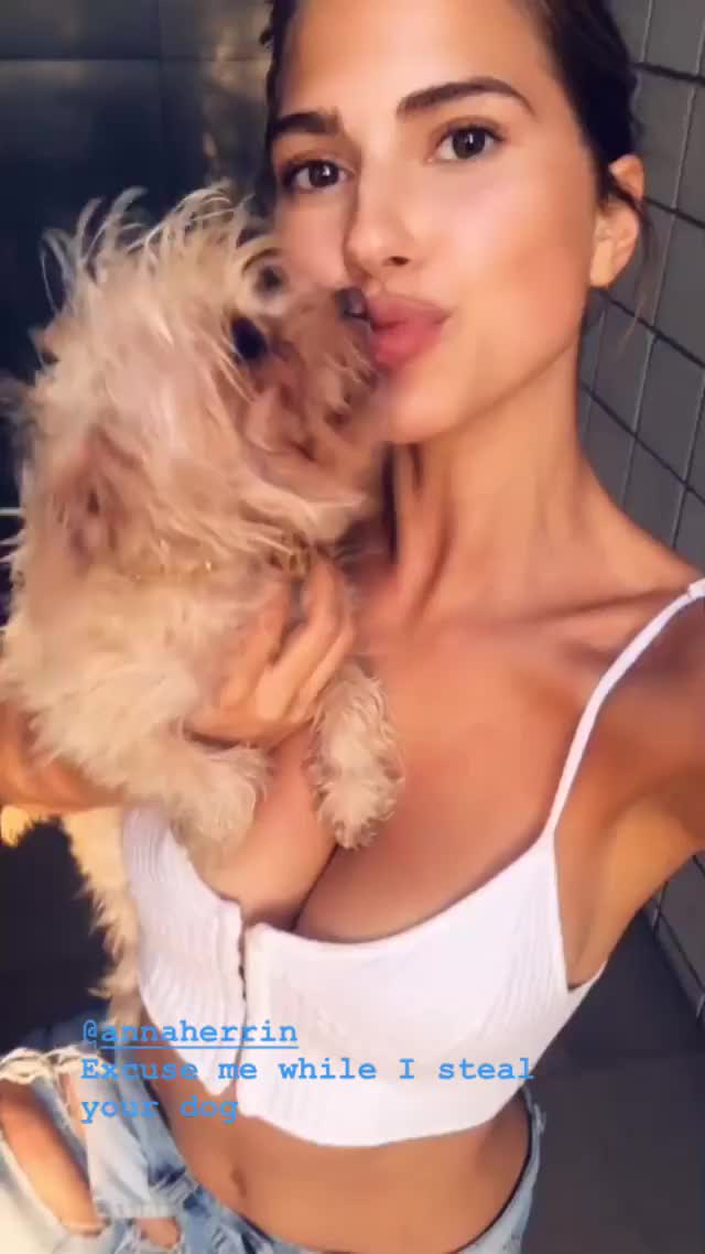 Kara Del Toro thefappeningblog.com