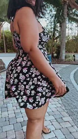 Big Ass Dress MILF Mature Upskirt gif