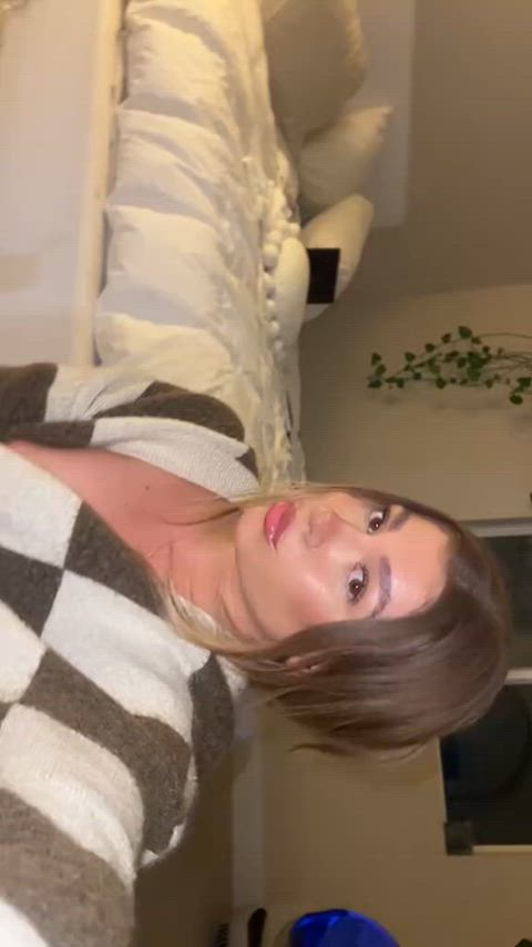 Miahswrld - More tiktok flash vids on my TT likes (juanmomo45)