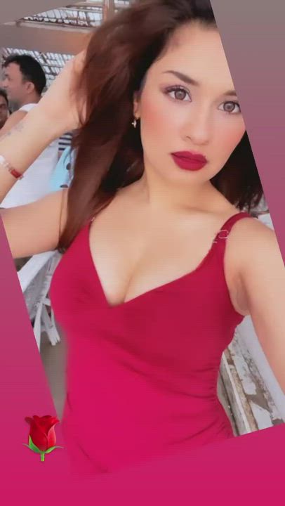 Avneet kaur 🥭🥭