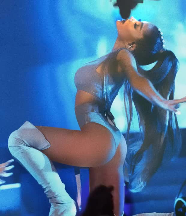 ariana grande