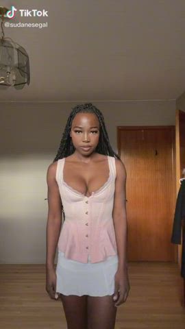 African Cute Sideboob gif