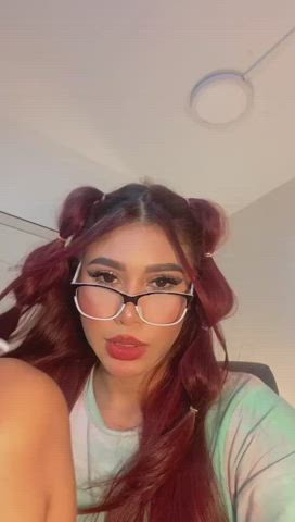 camgirl colombian cute glasses kawaii girl lips nsfw teen webcam gif