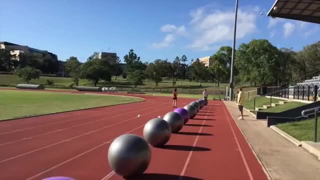 Guinness World Record - Swiss ball surfing