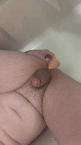 Wish I had a real cock to fuck the piss out of me