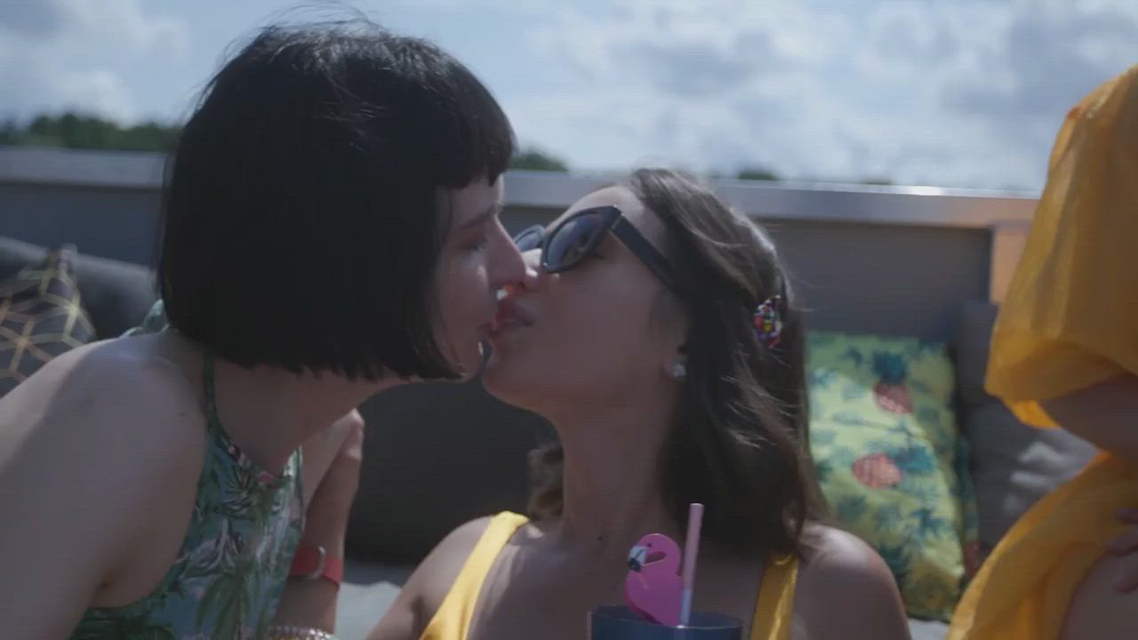 Kissing Lesbians gif