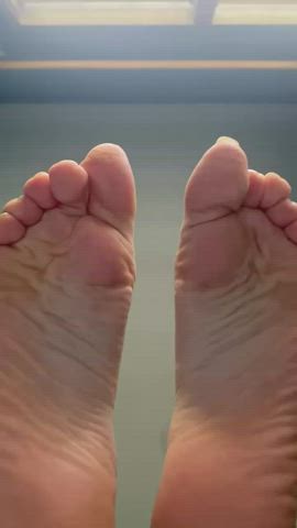 feet feet fetish soles gif