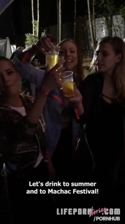 Guy Fucks His 3 Best Friends At A Concert