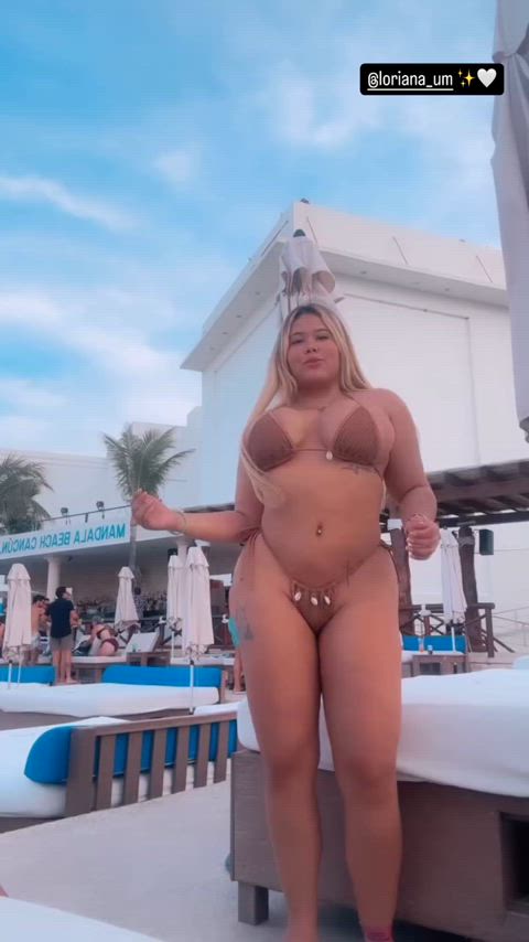 ass big ass bimbo blonde dancing fake ass latina big-asses gif