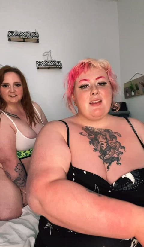 alternative bbw lesbian ssbbw gif