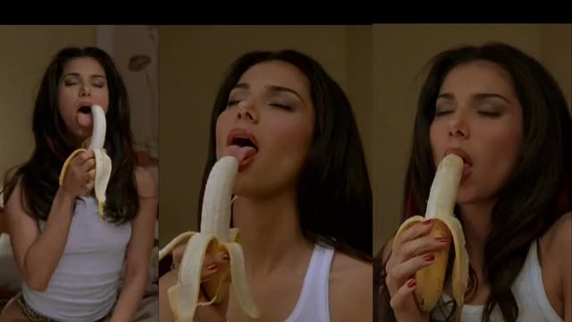 Roselyn Sanchez - mini-loop 2, Boat Trip