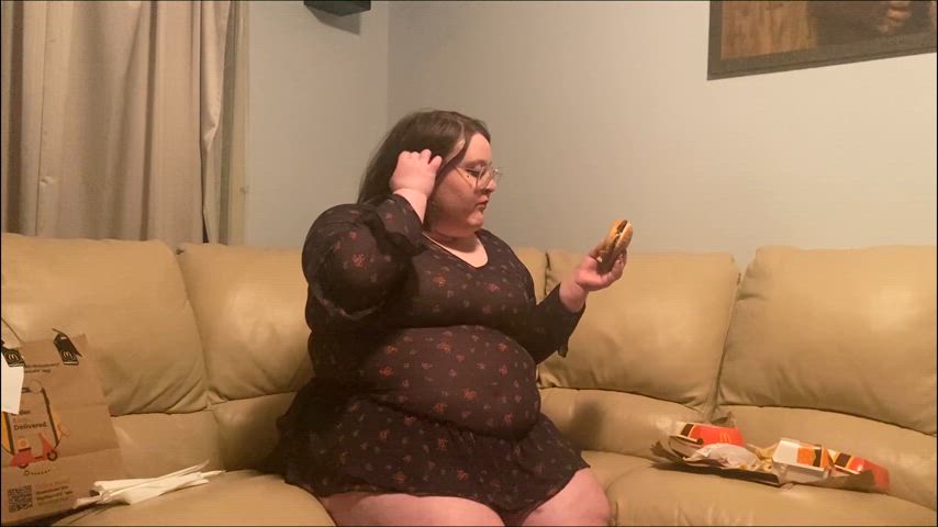 bbw feedee food fetish ssbbw gif