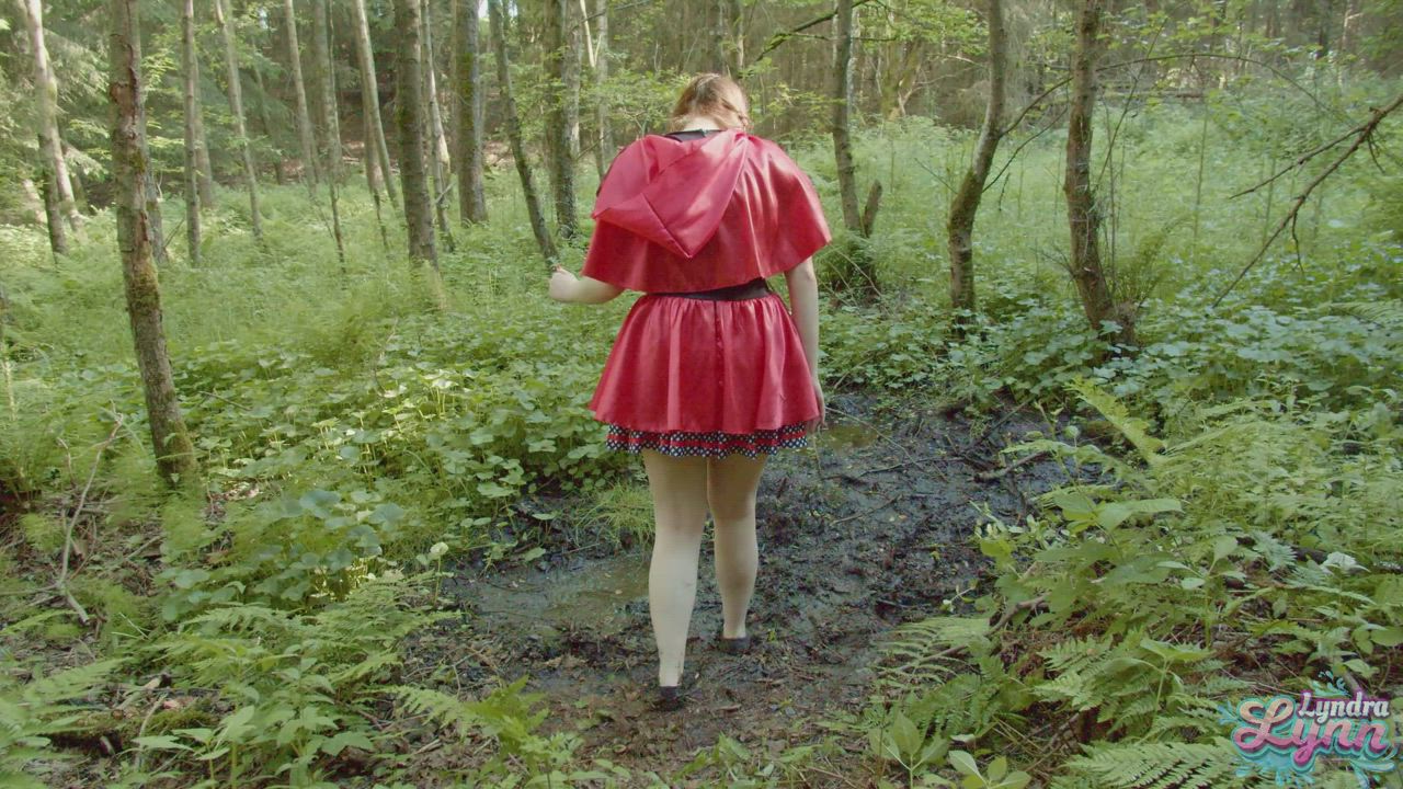 Amateur Cosplay Female German Outdoor Redhead gif