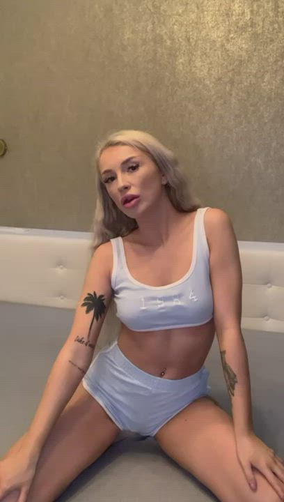 ?21 y/o ??Blonde Naughty Queen? ?I want to make you cum? ?JOI? ?ANAL? ?TOYS? and