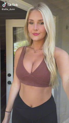 amateur blonde cleavage homemade tiktok gif