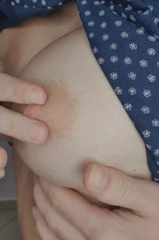 Amateur Big Tits Boobs Close Up Fingering Nipple Nipple Play Nipples Tits gif