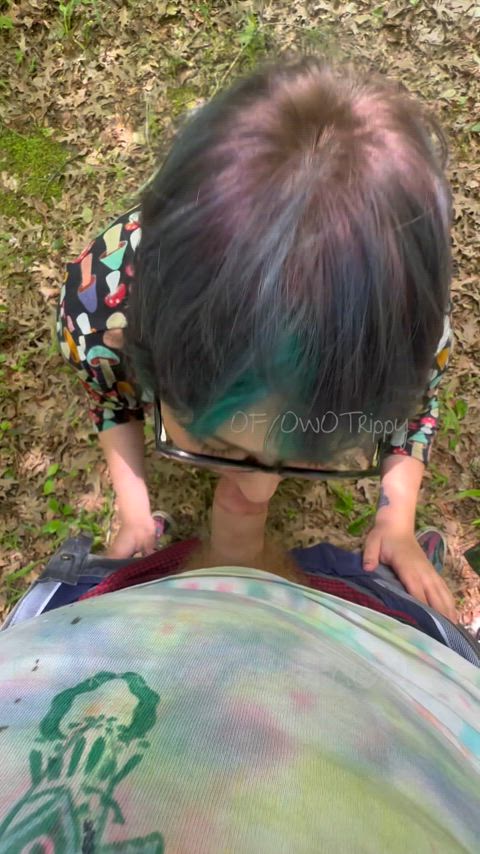 Blowjob outdoor by alt goth girl - public bj