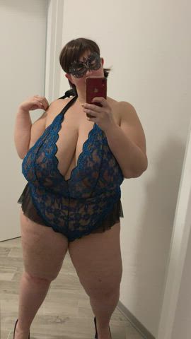 BBW shows her wonders