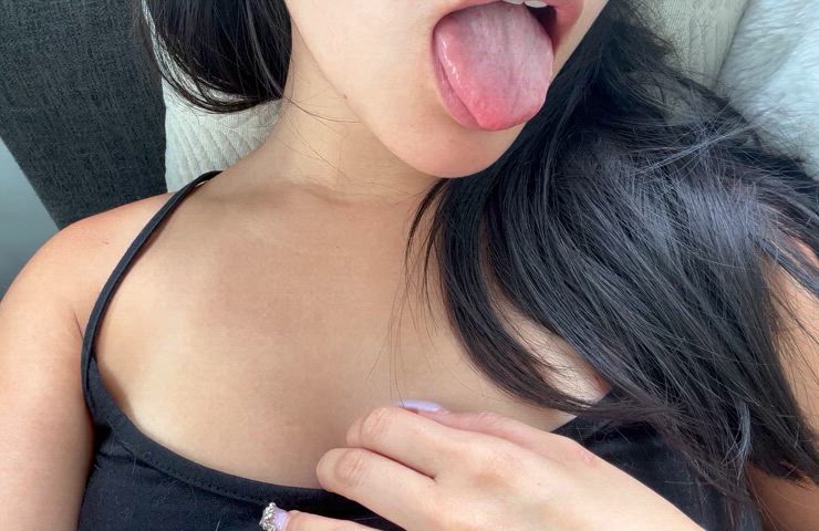 Cum in my pretty mouth