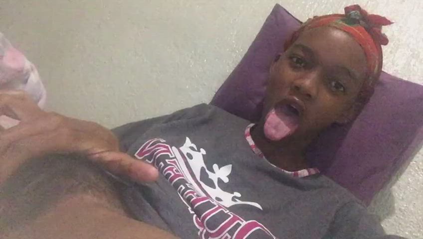 african amateur ebony masturbating pussy solo gif