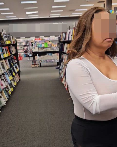 My boobs make reading fun