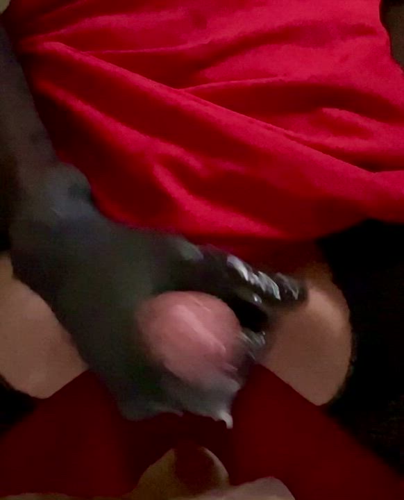 First latex hand with lube and red lingerie &amp; high heels ?