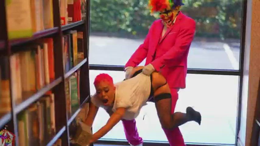 Clowning Around With Jasmine Banks