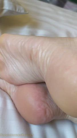 close up foot fetish soles gif