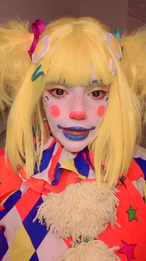 clown girl cute thick gif