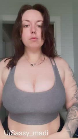 Watch my big tits bounce infront of you while you jerk