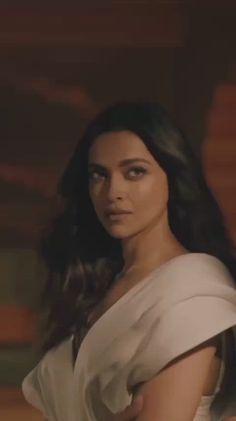 The Global Star Deepika Padukone!🤎