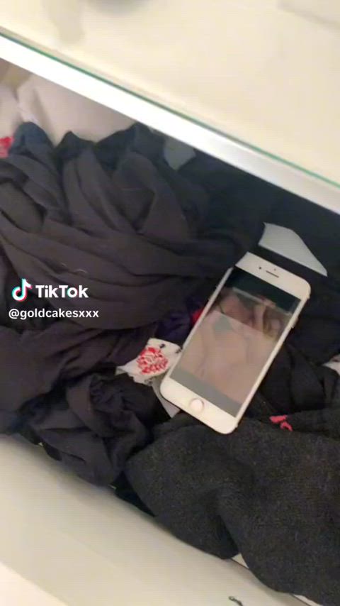 fingering flashing pussy shaved pussy tiktok gif