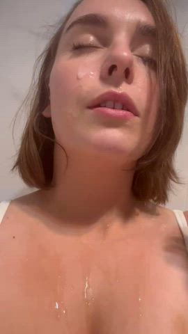 Brunette Cum Facial