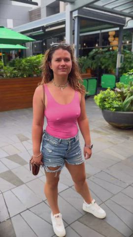 boobs braless brunette erect nipples hotwife nipples outdoor public r/caughtpublic