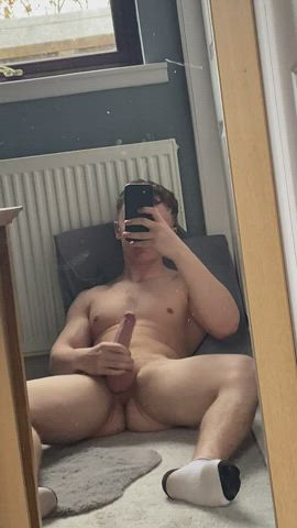 19, do you like watching me stroke my bwc? Hmu