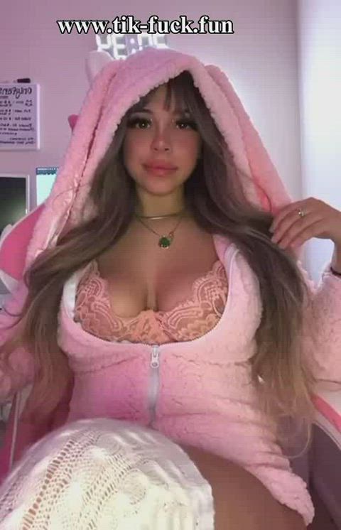 amateur big tits boobs cute pussy sex solo teen tiktok tits gif