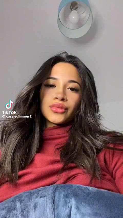 Cassie - More tiktok flash vids on my TT likes (juanmomo45)