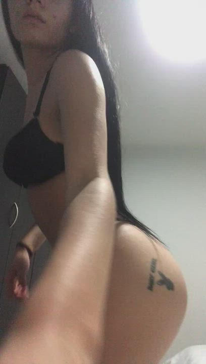 Im 18 from colombia.. what r u waiting for? sc s.baby666