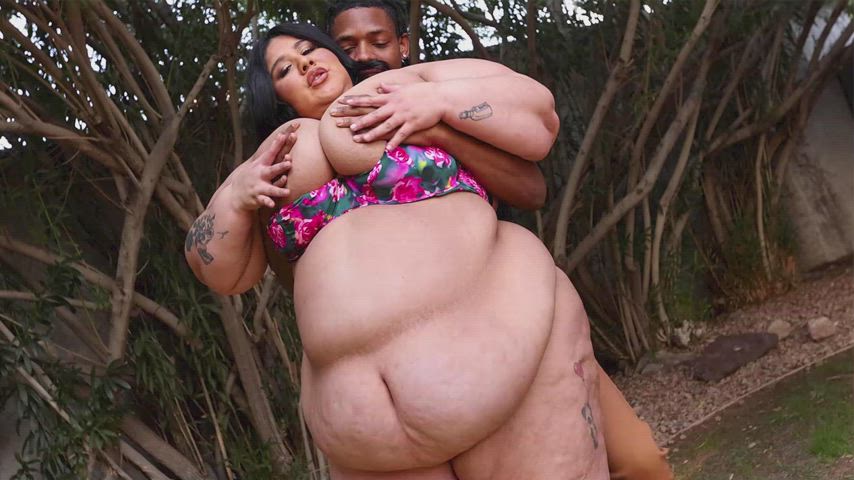 ass bbc bbw big ass interracial latina outdoor sbbw ssbbw gif