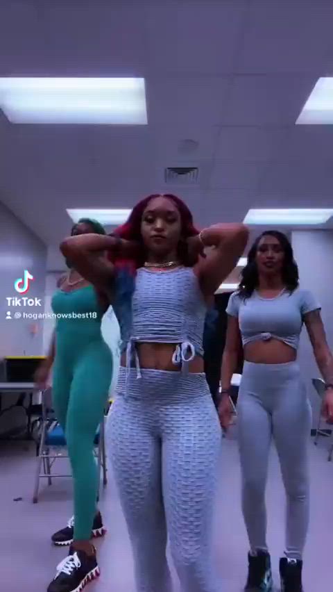 ass booty cute dancing ebony funny twerking wrestling gif