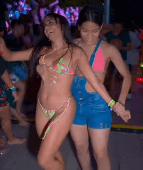 ass bikini dancing gif