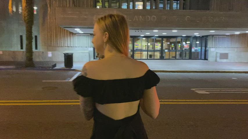 ass flashing public gif