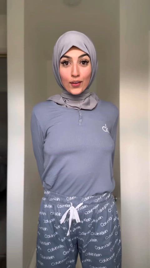 I’m such a Muslim slut on TikTok 😈🧕🏽