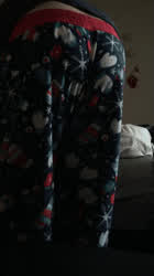It started snowing already…is it too early for wintery PJ pants? ?
