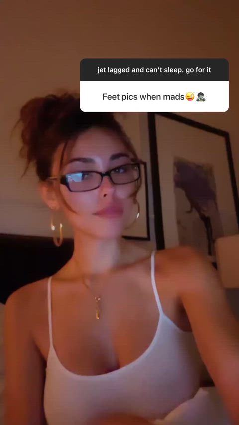 big tits brunette celebrity cleavage glasses madison beer natural tits gif