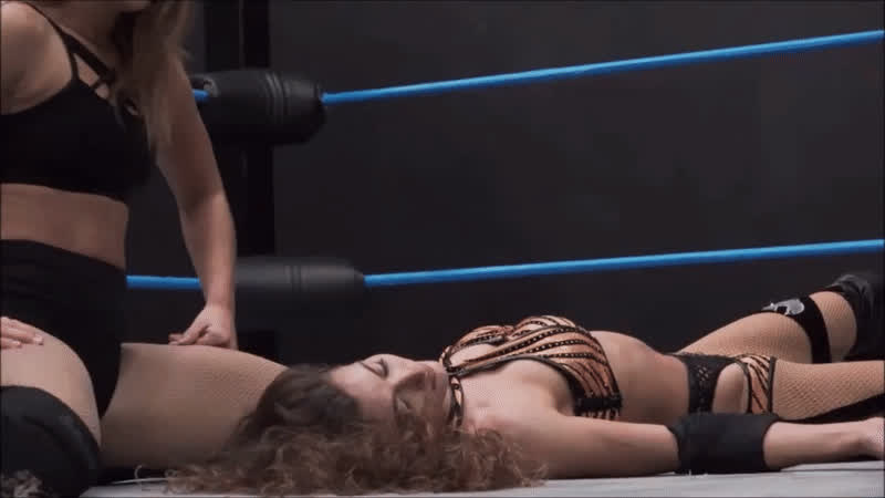 brunette white girl wrestling gif