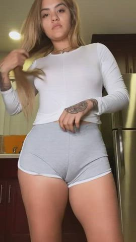 Camel Toe Latina Lips Shorts Wet Pussy gif